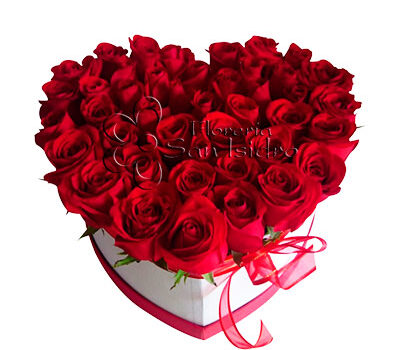 amor-16-box-corazon-30-rosas-floreria-san-isidro